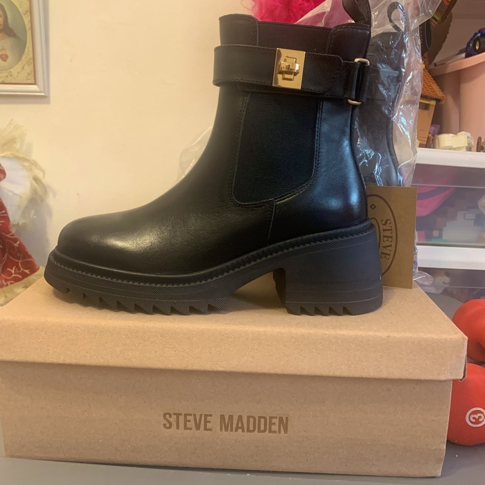 New boots from Steve Madden